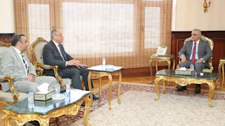 وزير الإنتاج الحربي يبحث مع رئيس "الرقابة على الصادرات" سبل إحلال الواردات
