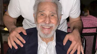 حالة عبدالرحمن أبو زهرة الصحية هل تحسنت؟.. نجله يوضح