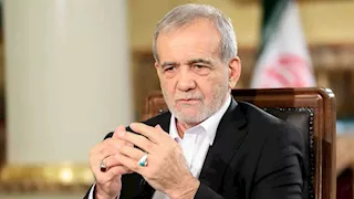 "الإيرانيون لا يخضعون للقوة".. بزشكيان يرد على الرسائل الأمريكية الأخيرة