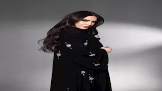  أناقة الأسود.. سيرين عبد النور بفستان جريء 