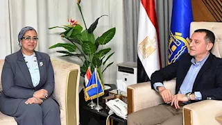 رئيسة "القومي للمرأة" تبحث مع محافظ أسوان تعزيز دعم وتمكين المرأة