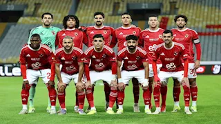 "صدمة للأحمر".. انتهاء موسم لاعب النادي الأهلي بسبب الإصابة