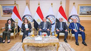 النيابة العامة تُسلم سبائك فضية وتعلن إخلاء أراضي من المركبات المتحفظ عليها