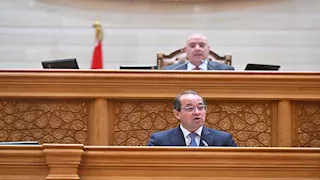 2000 جنيه.. بشرى سارة من وزير المالية للمعلمين في المدارس والإدارات