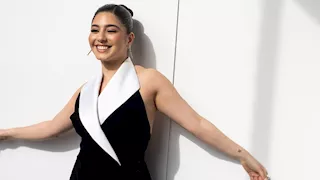 مايان السيد تخطف الأنظار بإطلالة أنيقة لها وهدى المفتي تعلق - صور 