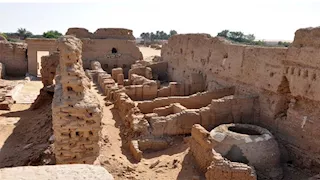 معبد "قصر الزيان".. ملتقى القوافل وحارس "درب الأربعين" في قلب الوادي الجديد -صور