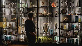 محمد صلاح يشارك متابعيه صورًا جديدة قبل مباراة كريستال بالاس