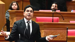 تحرك برلماني بشأن أزمة العدادات الكودية وتسعير الكهرباء بأثر رجعي.. التفاصيل الكاملة