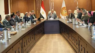 وزير العمل يترأس اجتماع التشاور الاجتماعي لبحث 4 ملفات تشريعية