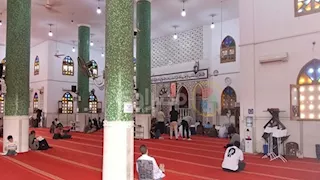  بدء استعدادات صلاة الجنازة على الدكتور ضياء العوضي فى العبور -فيديو وصور 