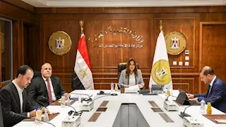 وزيرة التنمية المحلية تتابع ملف التصالح على مخالفات البناء بالمحافظات