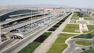 مطار الإمام الخميني في طهران يستأنف الرحلات الدولية بعد توقف بسبب الحرب