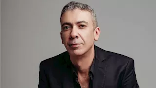 الوداع الأخير.. مراسم دفن جثمان الدكتور ضياء العوضي بمقابر الأسرة في الشرقية -فيديو وصور