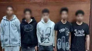 القبض على 5 طلاب لمضايقة فتيات أمام مدرسة في مصر القديمة