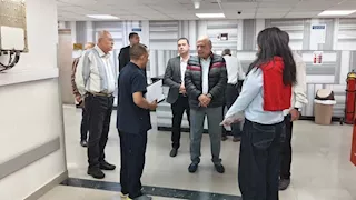 استمرت 25 دقيقة.. تفاصيل جولة وزير الكهرباء المفاجئة بمستشفى الوزارة