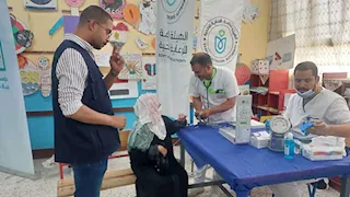 في عيد تحرير سيناء.. قافلة "حياة كريمة" الطبية تفتح أبوابها لأهالي الوديان بالمجان