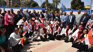 بالصور.. محافظ أسيوط يفتتح مدرسة الوليدية الابتدائية الحديثة 