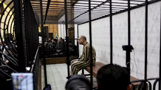 10 مايو المقبل.. تأجيل المحاكمة العلنية لكبار رموز نظام بشار الأسد في سوريا (صور)