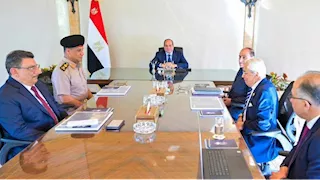 السيسي يوجه بتطوير الجلالة وإنشاء مارينا وأبراج على البحر الأحمر