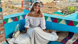 20 صورة..رانيا منصور توثق زيارتها إلى أسوان برحلة في النيل