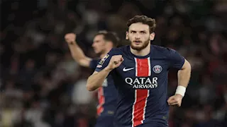 "يمكننا الفوز".. كفاراتسخيليا يتحدث عن مباراة باريس وبايرن ميونخ في دوري الأبطال