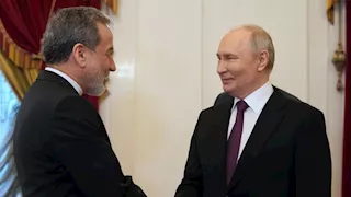 بوتين يلتقي وزير الخارجية الإيراني في سان بطرسبرج