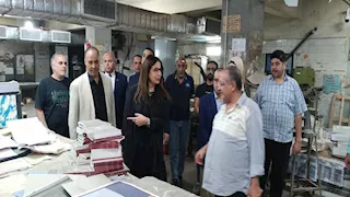 لجان التفتيش بدأت عملها.. وزيرة الثقافة تقوم بزيارة مفاجئة لهيئة الكتاب   