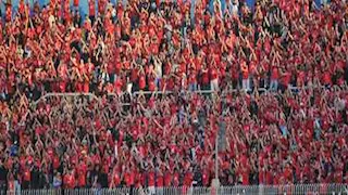 "بعد الهزيمة أمام بيراميدز".. جماهير الأهلي تهاجم لاعبي الفريق 