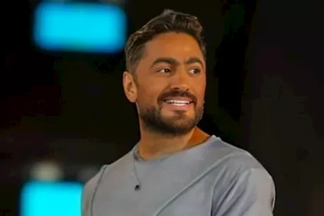 الفنان تامر حسني يناشد وزارة الصحة بسبب الفتنة الغذائية "فيديوجرفيك"