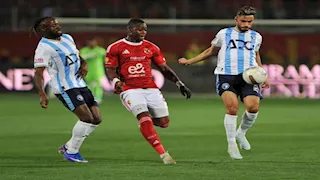 "بعد الهزيمة من بيراميدز".. هل فقد الأهلي فرصة المنافسة على لقب الدوري؟