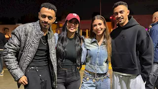 نجوم "محمود التاني" يحتفلون بانتهاء التصوير