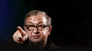 ذكرى ميلاد نور الشريف.. لماذا فزع من "سن الـ 26" وكيف اكتشف خداع أسرته له؟