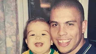 نجل رونالدو "الظاهرة" يفاجئ الجميع.. من كرة القدم إلى الموسيقى