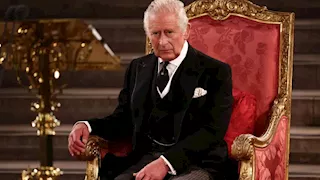 ملك بريطانيا يدعو الولايات المتحدة إلى دعم الدفاع عن أوكرانيا