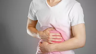  طرق بسيطة للتخفيف من حرقة المعدة بدون أدوية .. احرص عليها