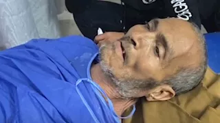 مات وحيدًا وعائلته ترفض دفنه.. قصة "مسن أكتوبر" الذي أبكى المصريين