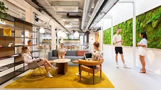 "العمل المرن" يتفوق على الرواتب كأقوى ميزة لجذب الكفاءات التكنولوجية