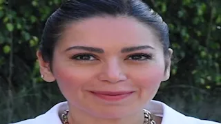 لقاء الخميسي بإطلالة كاجوال أنثوية تجمع البساطة والعصرية