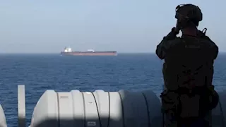 بعد منع سفينة.. أمريكا تكشف حجم خسائر طهران من حصار الموانئ الإيرانية