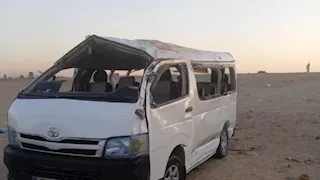 إصابة 6 أشخاص في انقلاب ميكروباص على الطريق الصحراوي بالعياط