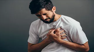  تظهر على القدمين.. علامات خفية قد تسبق النوبة القلبية