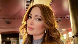 نسرين طافش تشارك جمهورها صورًا من رحلتها في باريس