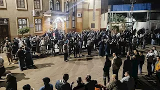 "البلد كلها حزينة".. توافد المئات لتشييع جثمان المهندس حسام صادق بالدقهلية (فيديو وصور)