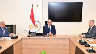 وزير الري يتابع جاهزية محطات الرفع لمواجهة ذروة الاحتياجات المائية
