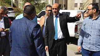 بالصورـ محافظ أسيوط يتفقد تطوير المحاور المرورية ويدرس حلولًا لتخفيف الزحام