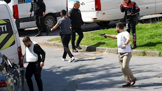 أول تعليق من تل أبيب على حادث القنصلية الإسرائيلية في إسطنبول