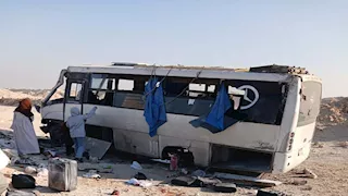  إصابة 18 طالبًا في انقلاب أتوبيس على الصحراوي الشرقي بالمنيا