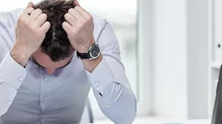 ابدأ يومك بهدوء.. 3 عادات  تقلل التوتر وتحسن مزاجك