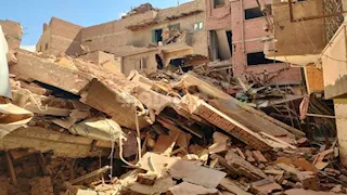 محافظ الفيوم يقرر تسليم وحدات سكنية لـ 6 أسر متضررة من انهيار عقاري الحواتم