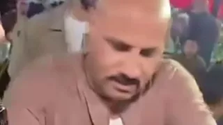 رُزم فلوس في شنطة.. نُقطة مليون جنيه لعريس بالمنيا تثير الجدل- فيديو وصور